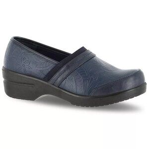 NWOB Blue Embossed Clogs EASY STREET 11 M